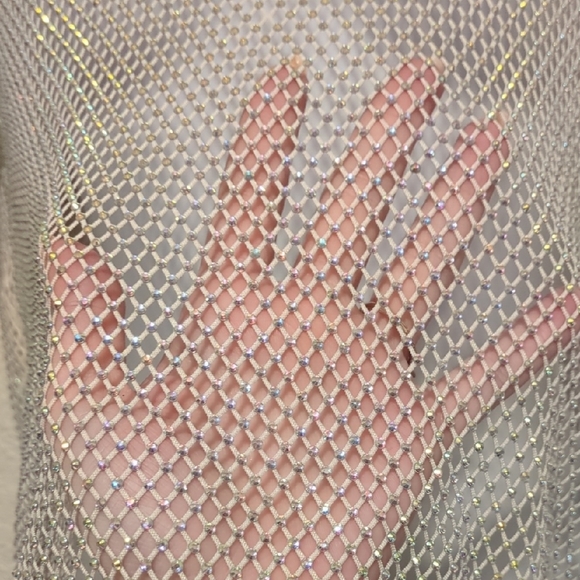 House of Harlow 1960 cream mesh sparkly cropped t shirt - Picture 3 of 9